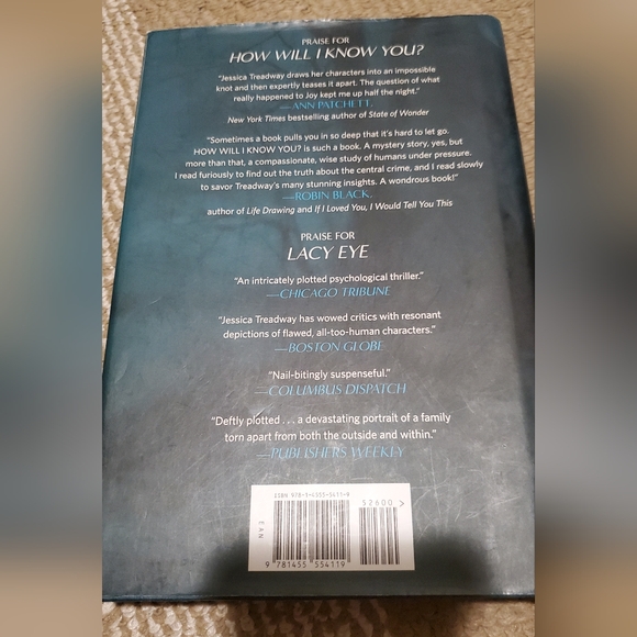 Fiction Mystery book - Picture 2 of 3